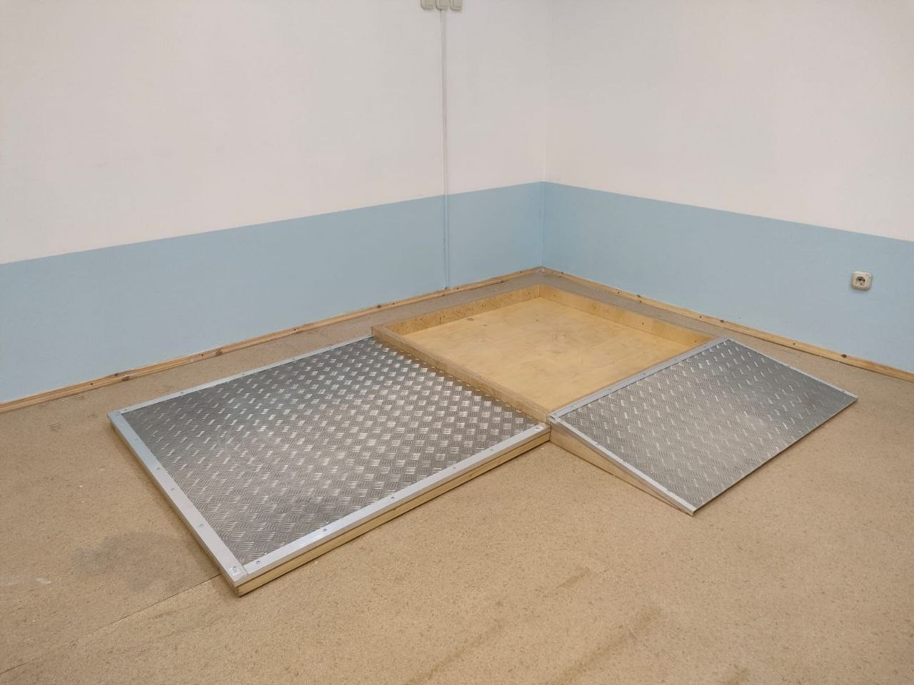 Комплект препятствий для функционально-пространственной реабилитации инвалидов-колясочников Комплект препятствий для функционально-пространственной реабилитации инвалидов-колясочников